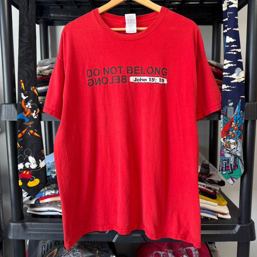 Y2K Red John 15:19 Do Not Belong Religious Graphic Tee XL Light Marks